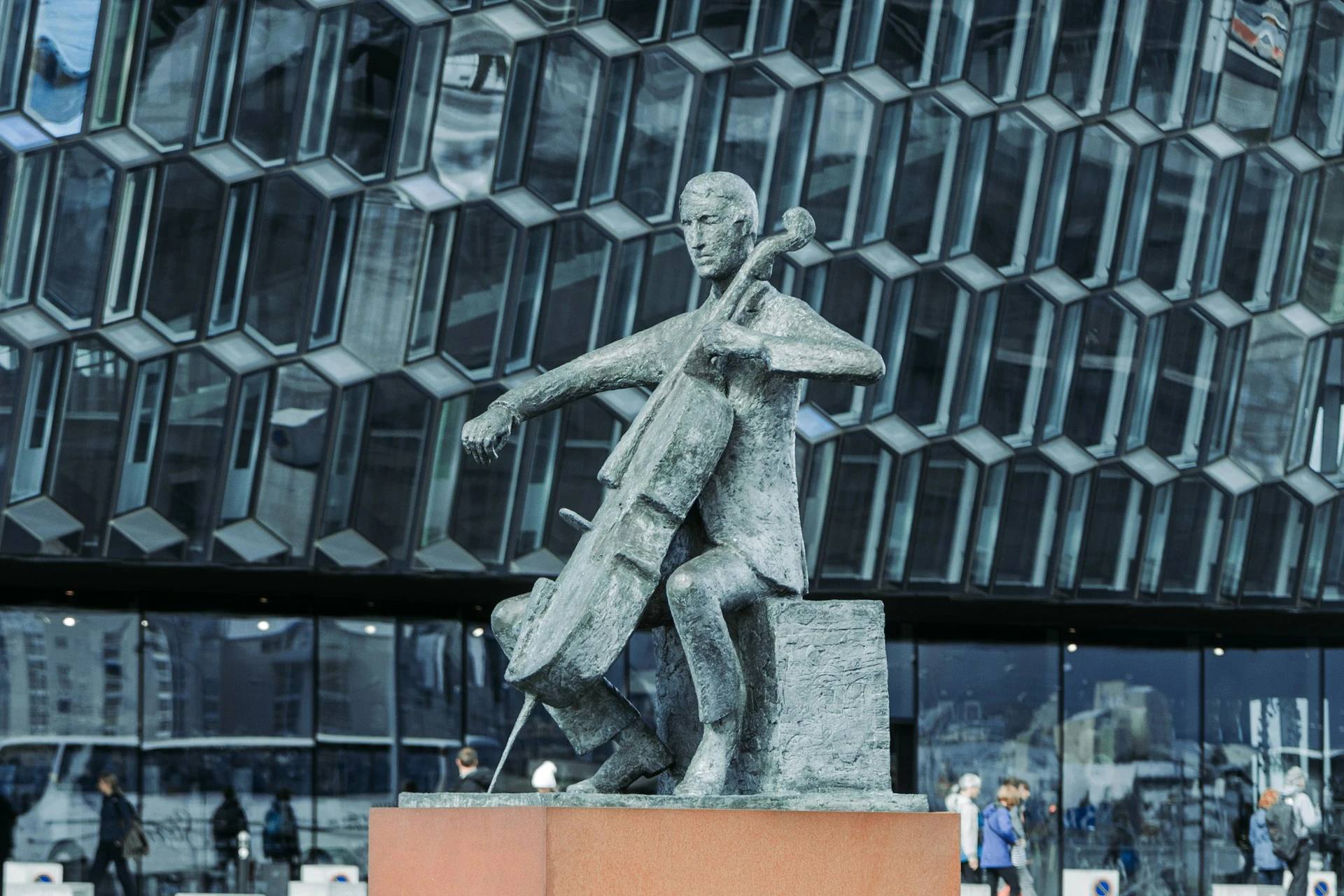 Icelandic holidays and traditions