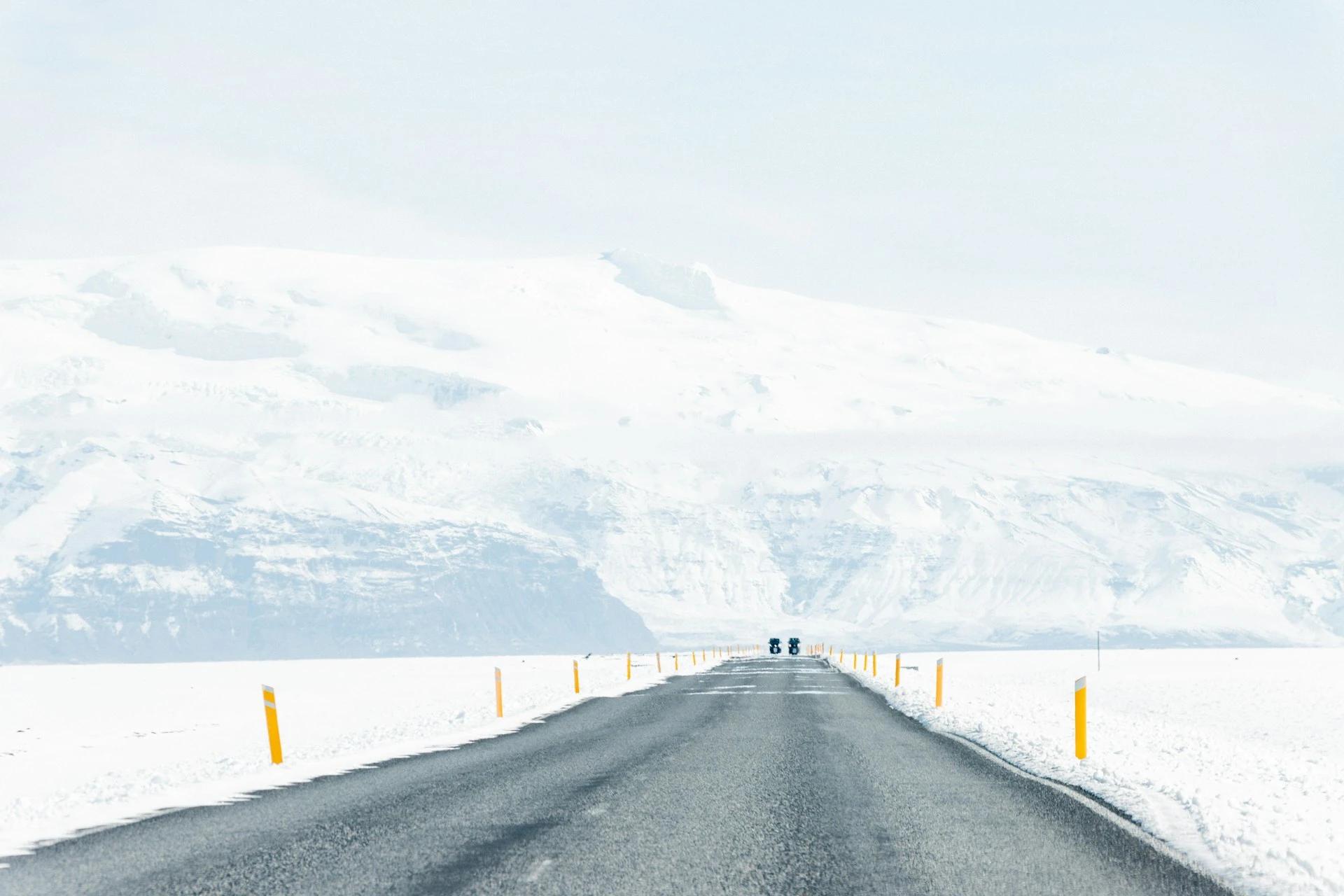 Winter driving in Iceland